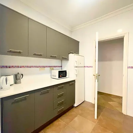 Home4u Gran Via Luxury * Granada