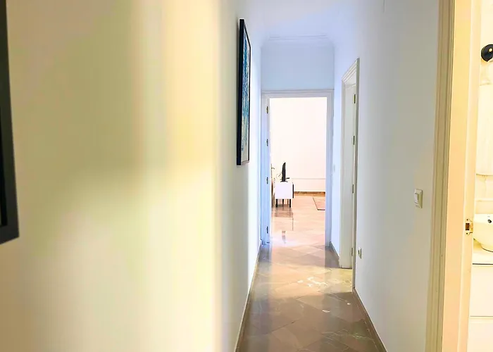Apartment Home4u Gran Via Luxury