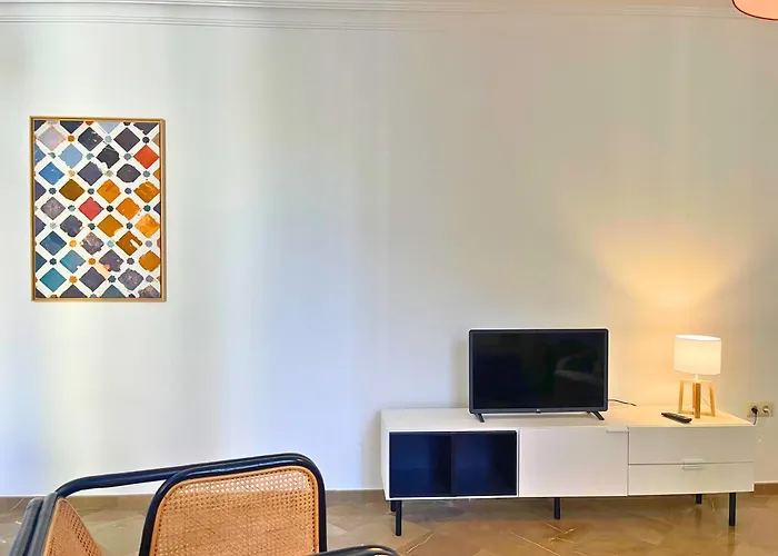 Home4u Gran Via Luxury Apartment