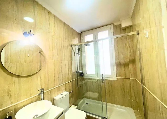 Home4u Gran Via Luxury