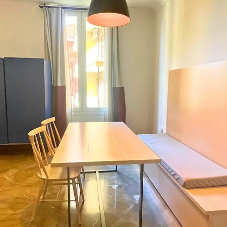 Home4u Gran Via Luxury